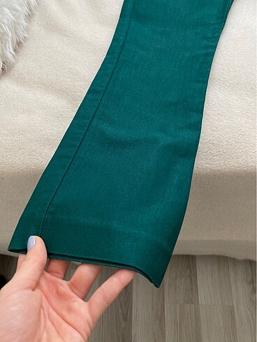 H&M Yeşil pantolon