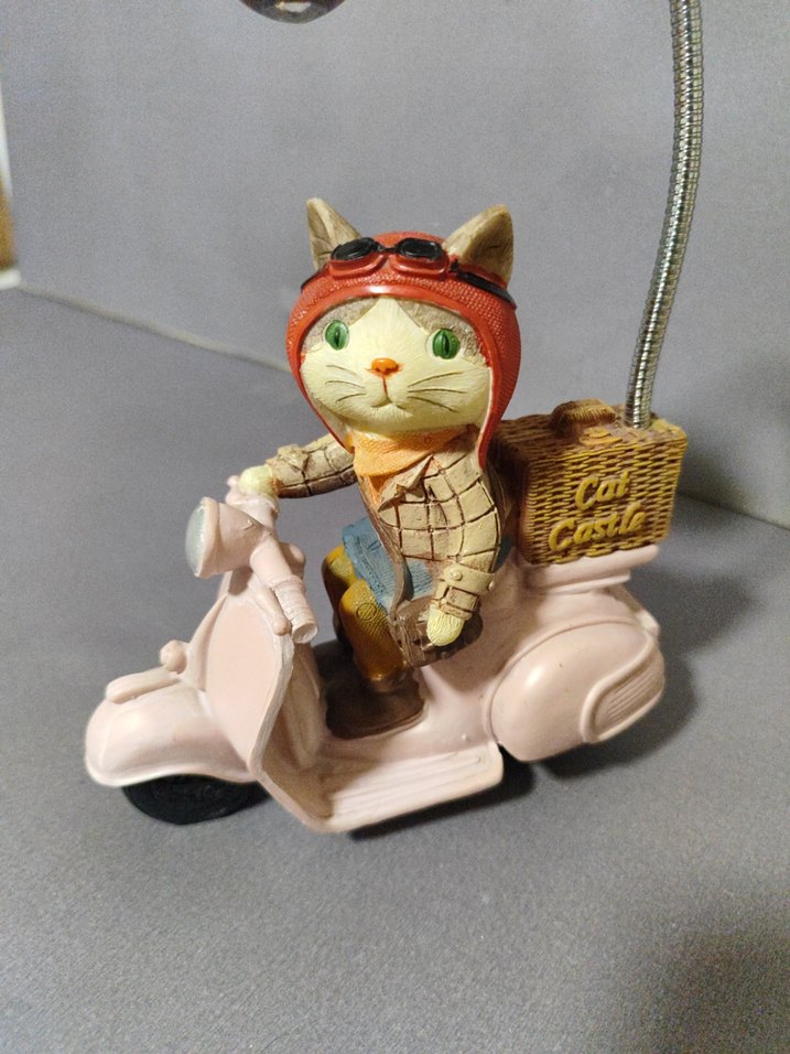 Bej Kedi Motifli Scooter Masa Lambası - Görsel 2