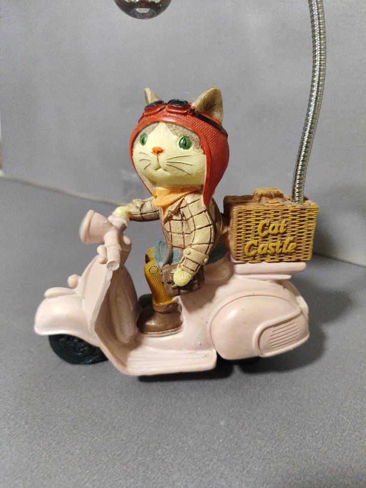 Bej Kedi Motifli Scooter Masa Lambası - Görsel 4