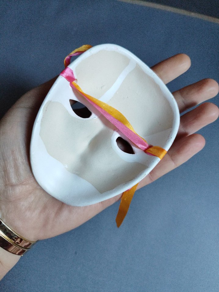 Renkli Desenli Kadın Yüz Maskesi - Görsel 3