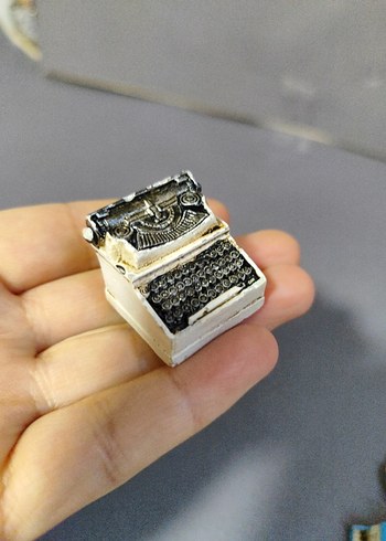 Vintage Tipografi ve Akordeon Anahtarlık Seti - Görsel 2