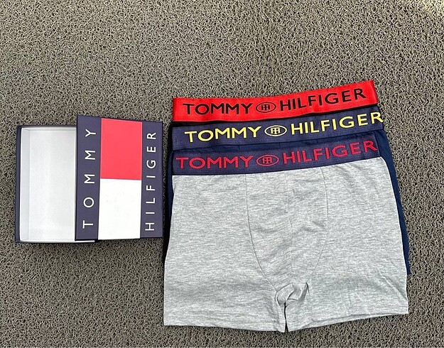 TOMMY HILFIGER