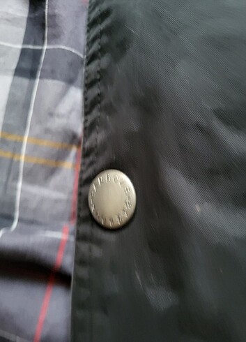 m Beden Barbour mont