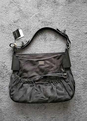 Burberry canta
