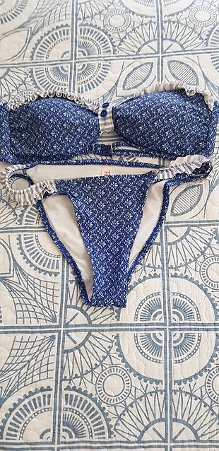 penti bikini