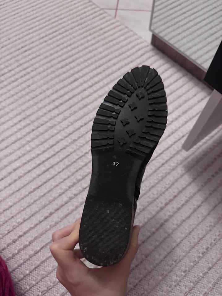 Hotiç Yılan Desenli Siyah Deri Topuklu Bot - Görsel 4