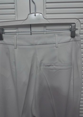Kadın Beyaz Kumaş Pilili Kumaş Pantolon - Görsel 6