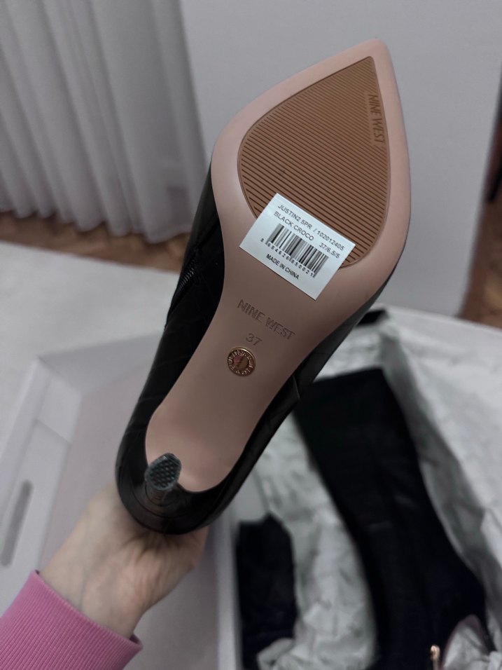 Nine West Siyah Deri İnce Topuklu Diz Boyu Çizmeler - Görsel 5