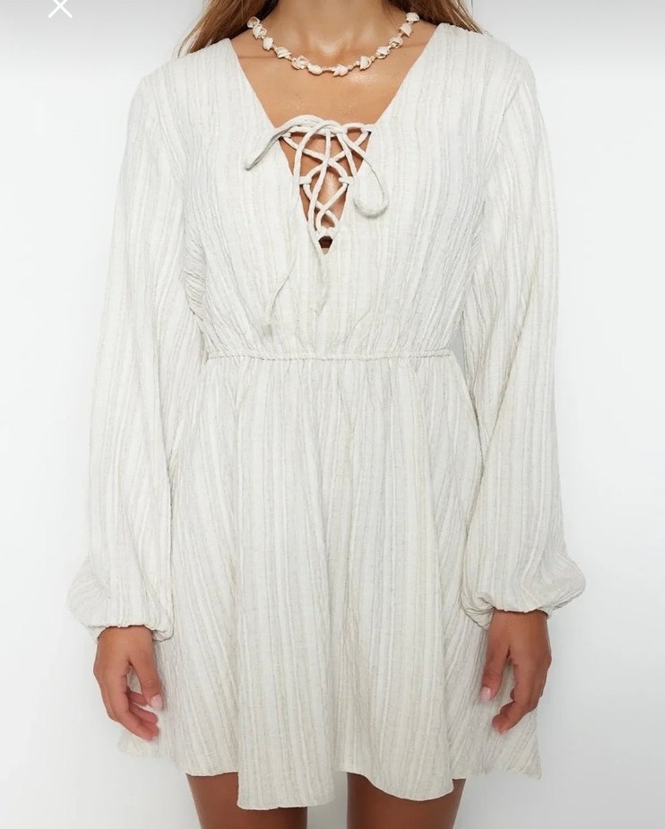 Uzun Kollu Beyaz Çizgili dokuma keten karışımlı plaj elbisesi - Görsel 3