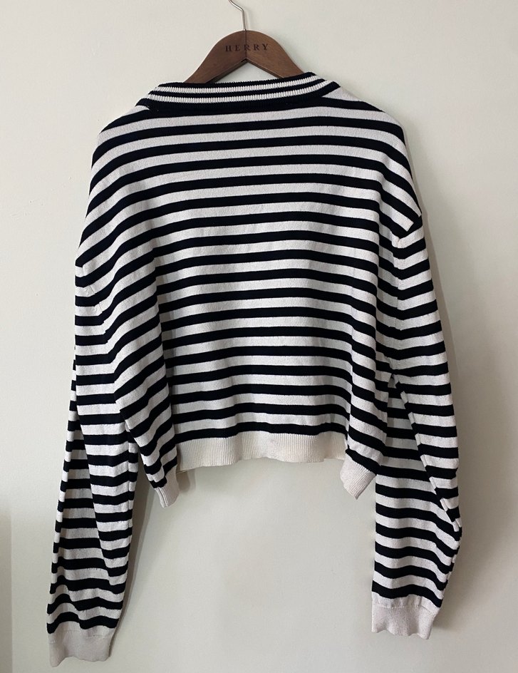 Uzun Kollu Siyah Beyaz Çizgili Triko Kazak - Görsel 2