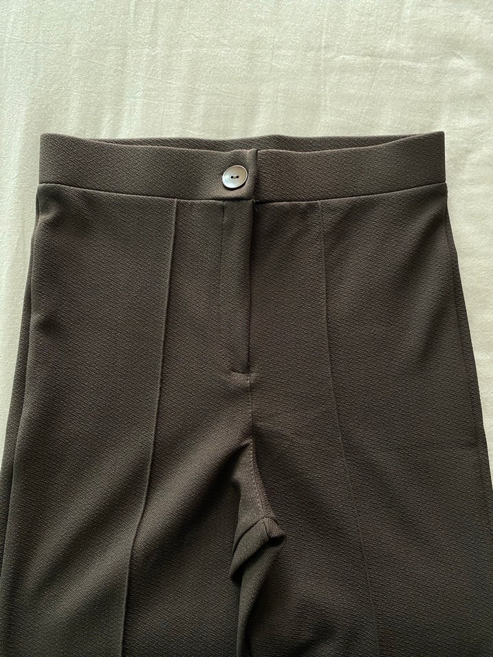 Düğmeli Koyu Kahverengi Kadın Kumaş Pantolon - Görsel 2