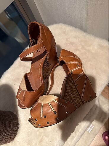 39 Beden camel Renk Çok rahat