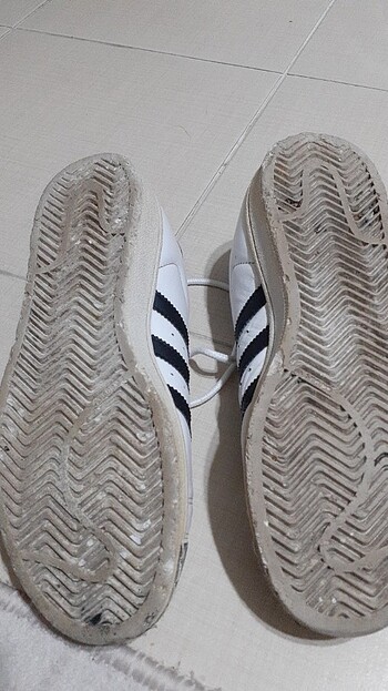 38 Beden beyaz Renk 38no orjinal Adidas süper star ayakkabı 