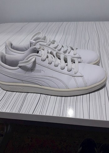 Puma Beyaz Dusuk Bilekli Spor Ayakkabi