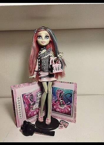 Monster High Rochelle Goyle Ghouls Night Out