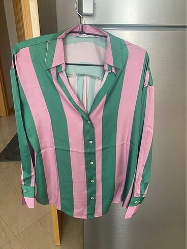 Zara muadili s beden saten gömlek - Görsel 2