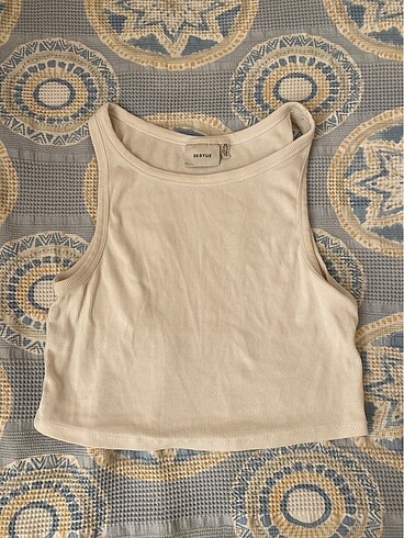 Beyaz Crop Halter Yaka