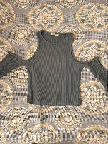 Pull and Bear Omuz Acik Bluz