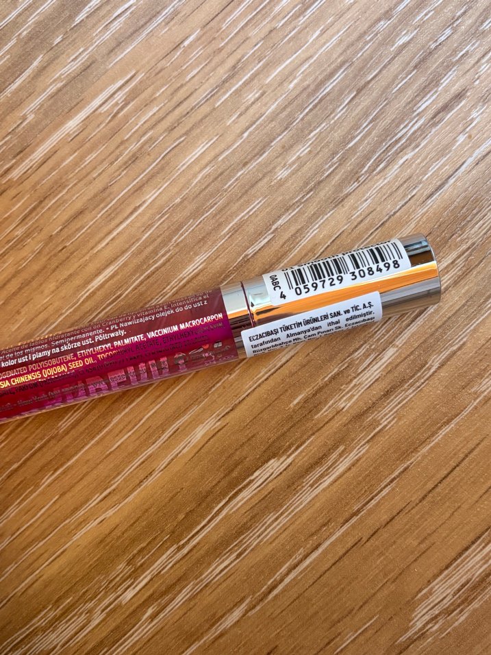 Essence Cranberry Lip oil - Görsel 2