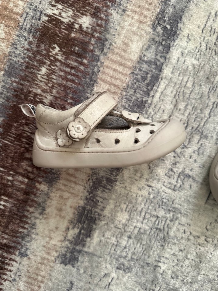 Kız Bebek Beyaz İlk Adım Ayakkabısı Velcro - Görsel 2