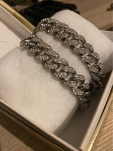  Beden Chain kolye