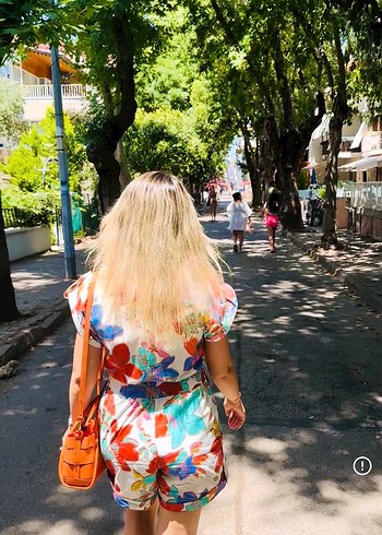 Renkli Desenli Kısa Kollu kısa şort tulum - Görsel 3