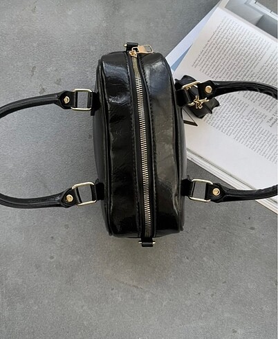 Stradivarius Baget el kol omuz çantası