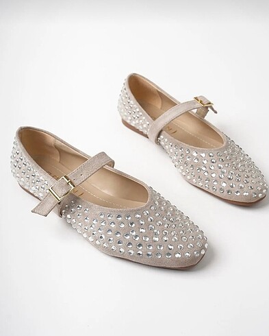 Zara Zr babet