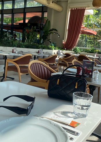 Mango Diger Siyah Deri Kare Desenli Kadın Çanta