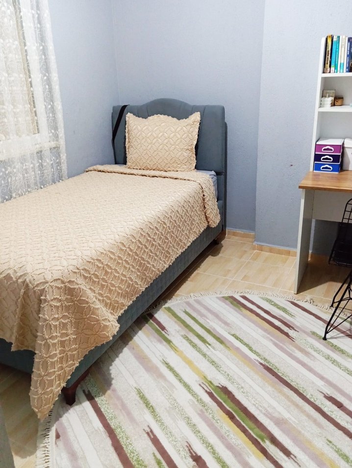 Bej Nakışlı Yatak Örtüsü - Görsel 3