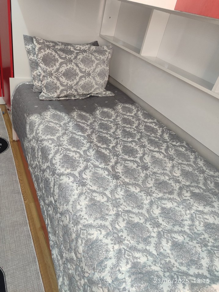 Gri  Desenli Yatak Örtüsü Kapitone - Görsel 2