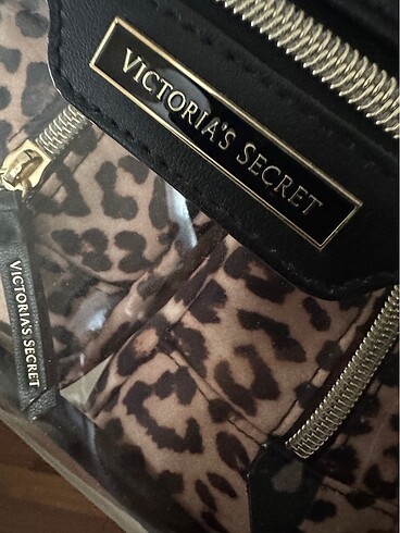 Victoria s Secret VS MAKYAJ ÇANTASI SET