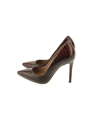 Divarese Stiletto %70 İndirimli.