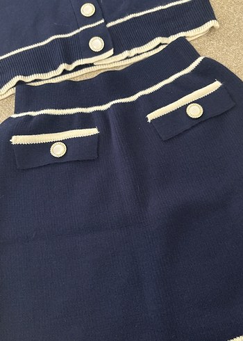 Düğmeli Lacivert Triko Takım - Görsel 3