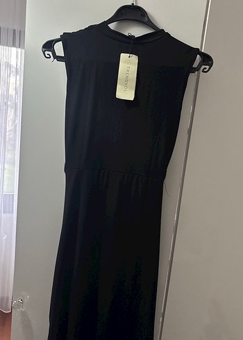 Siyah Drapeli Uzun Kadın Elbise - Görsel 4