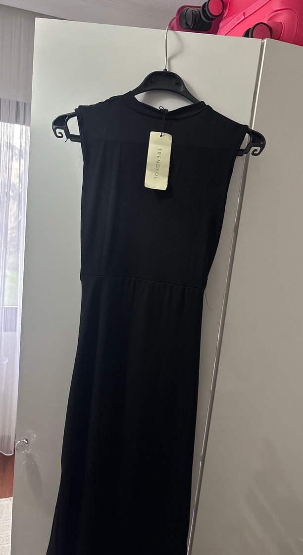 Siyah Drapeli Uzun Kadın Elbise - Görsel 4