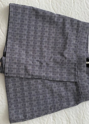 Gri Pilili Mini Etek