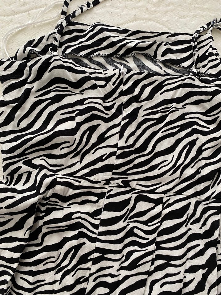 Zebra Desenli Askılı Mini Elbise - Görsel 2