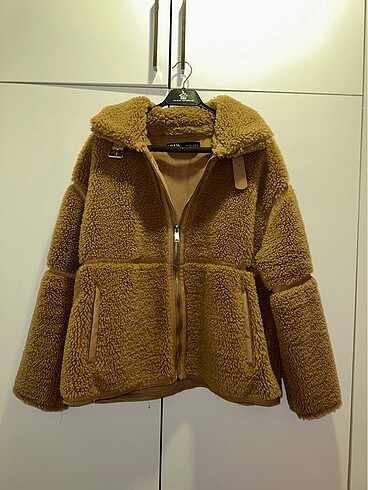 ZARA MONT CEKET KABAN
