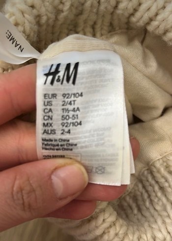 Kadın Beyaz Örgü Ponponlu Bere - Görsel 2