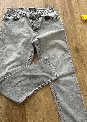 Network Acik Gri Yikamali Denim Jean