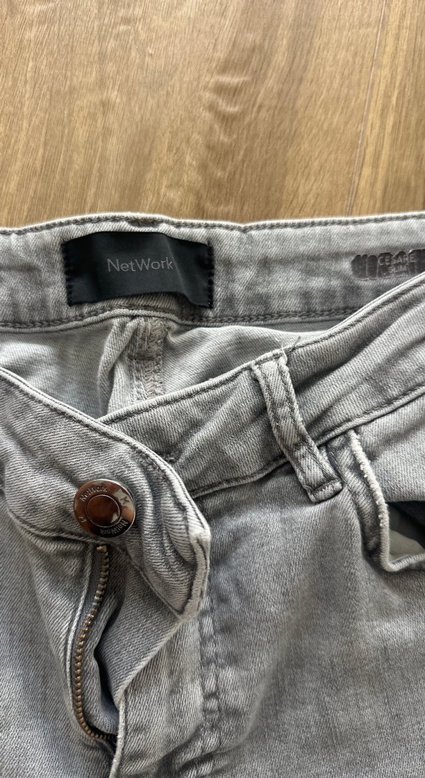 Açık Gri Yıkamalı Denim Jean — görsel 4/5