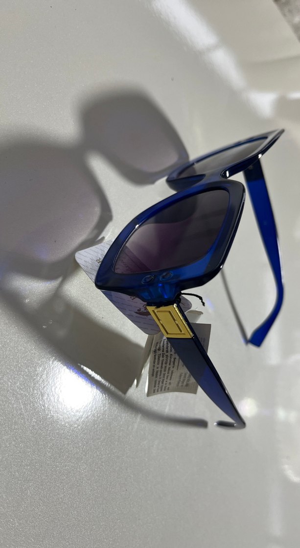 Şeffaf Koyu Mavi Kadın Güneş Gözlüğü - Görsel 2