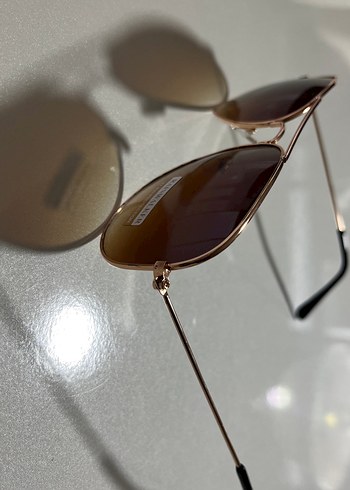 Kadın Kahverengi Minimalist Güneş Gözlüğü - Görsel 2