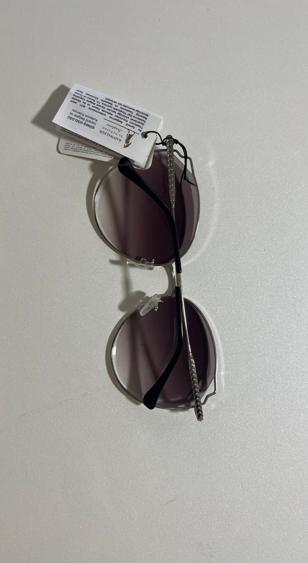 Minimalist Gri Şeffaf Kadın Gözlüğü - Görsel 3