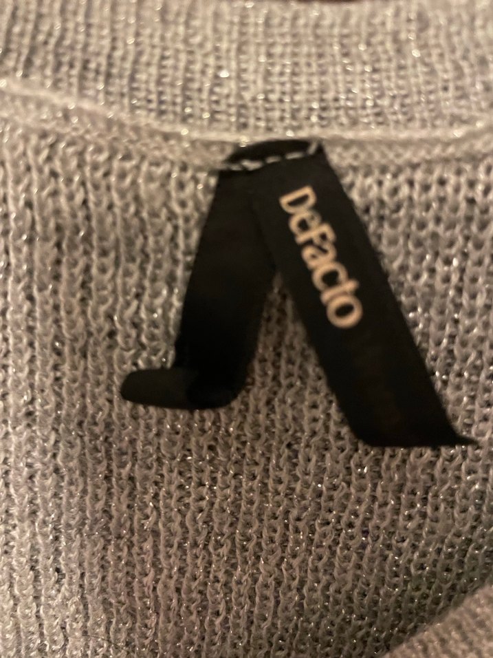 Gri V Yakalı Örgü Kadın Kazak - Görsel 2