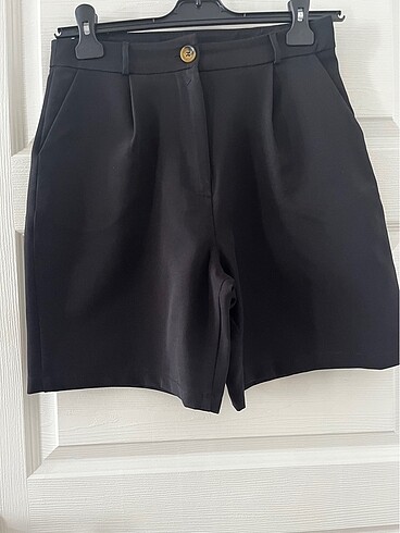 Trendyol & Milla Bayan short