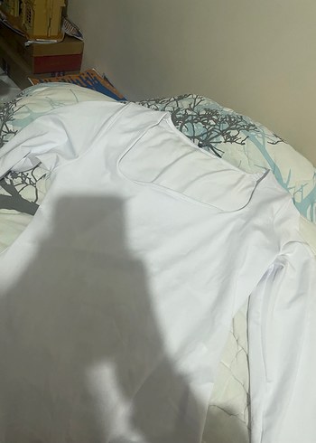 Kadın Beyaz Kollu Bluz - Görsel 3