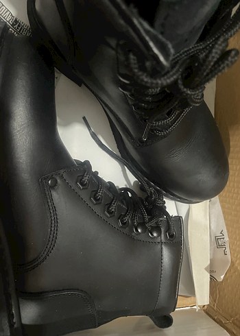Siyah Kadın Bot harley davidson - Görsel 6