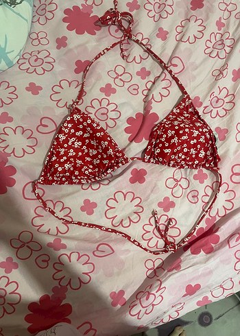 Kırmızı Baskılı Bikini Üstü